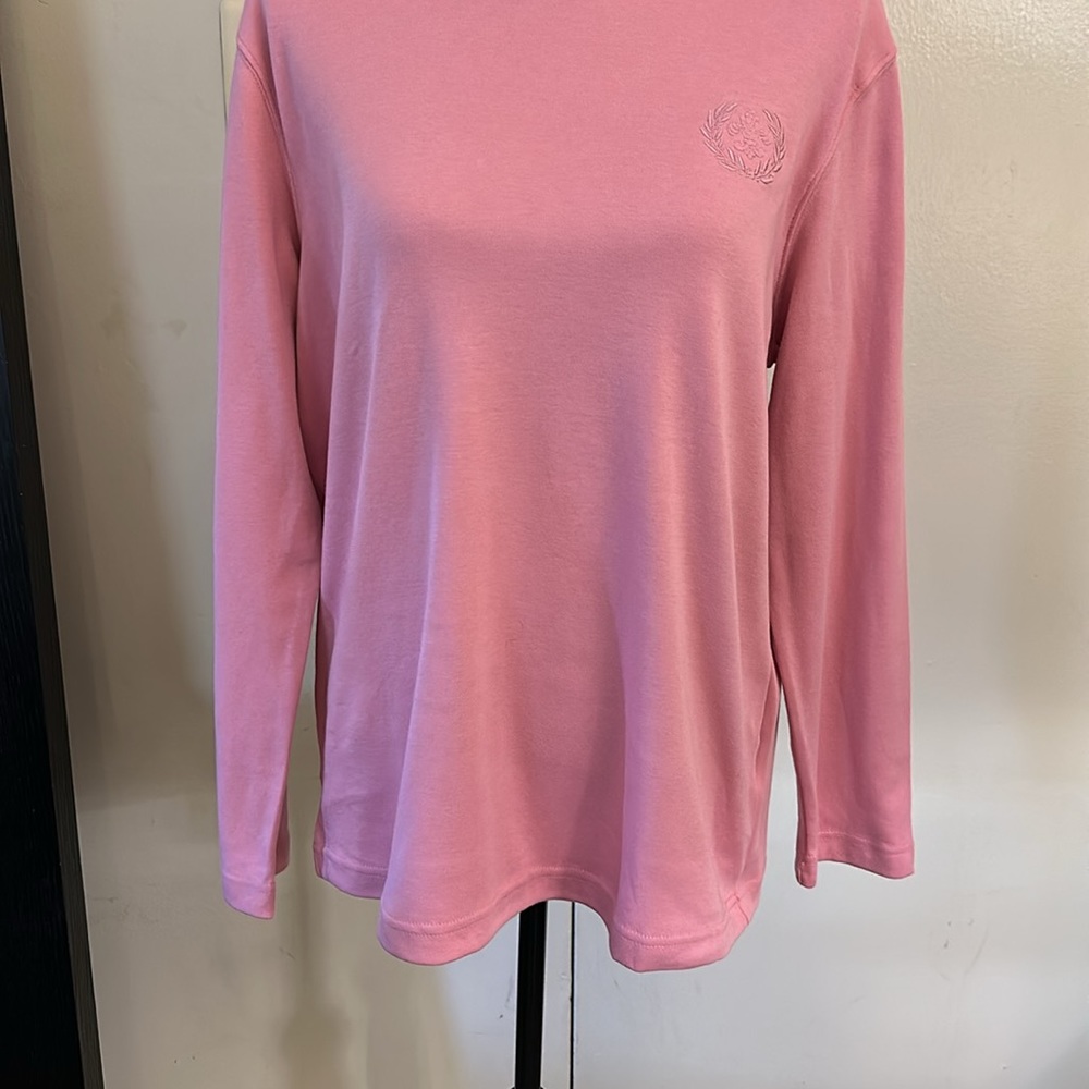 🎀Ladies Top🎀 - Picture 3 of 8